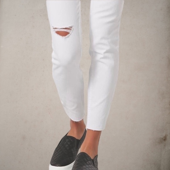 NWOT ROEBUCK & Co. Vintage Distressed Raw Hem Skinny Jeans White/12R - Picture 4 of 14